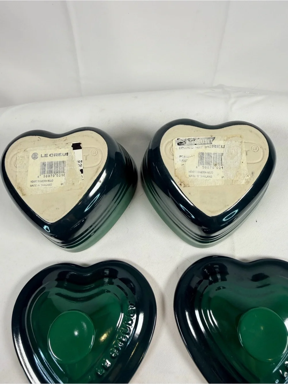 LE CREUSET Set of 2 Mini Dishes Heart Shape Bakeware Lids Cocotte Style Green